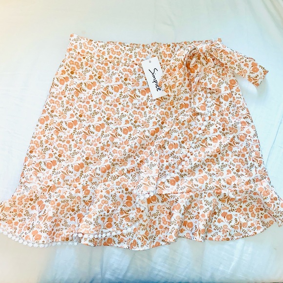 Mini Floral Skirt - Picture 1 of 1